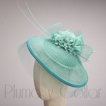 Cappello Accessorio Pluma y Collar 1365